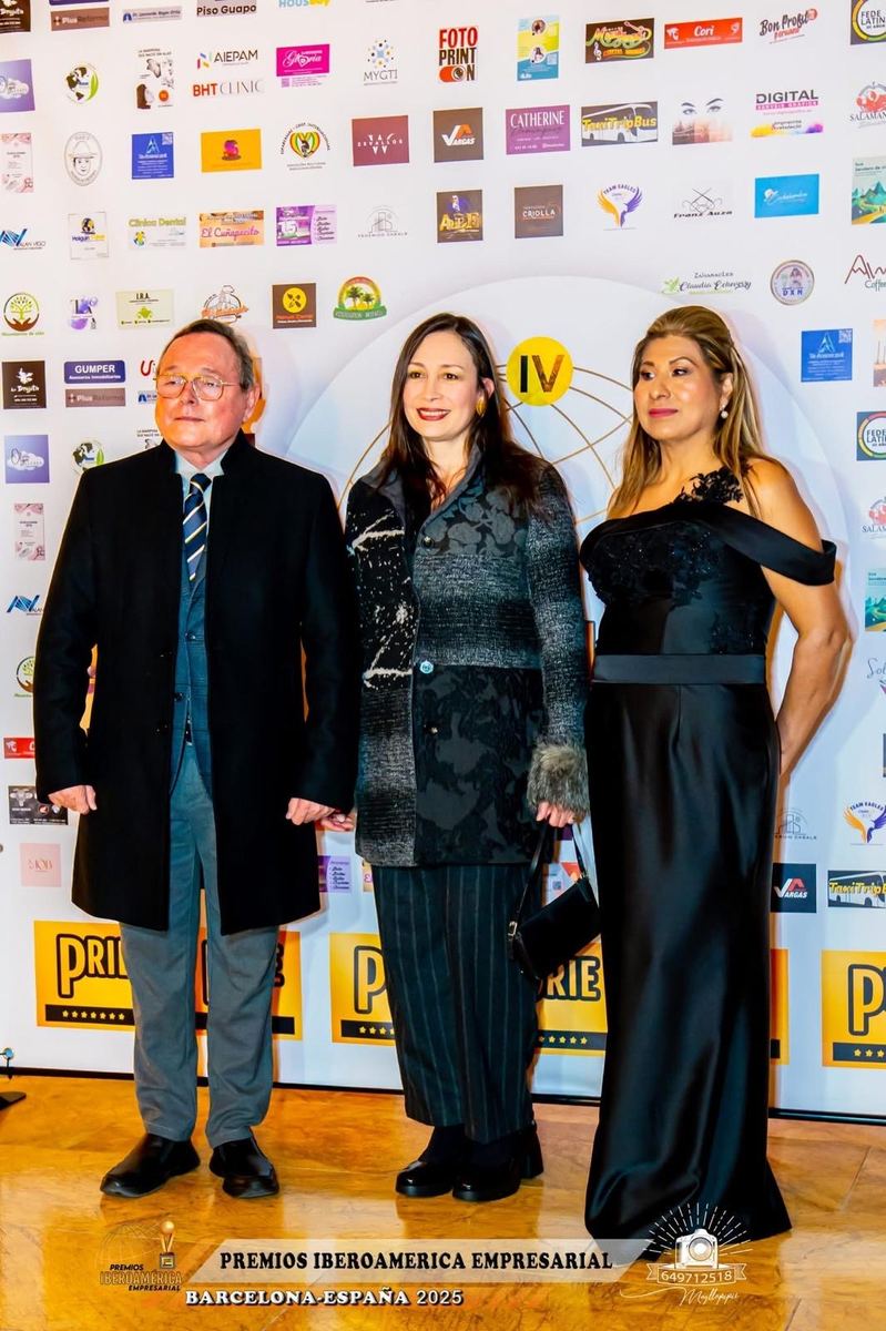 Invitados en el photocall oficial
